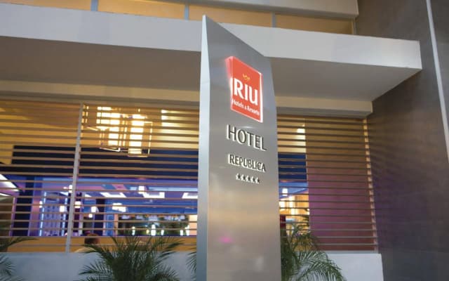 Hotel Riu Republica - Adults only - All Inclusive