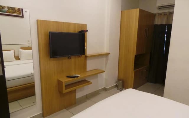 Saas Residency
