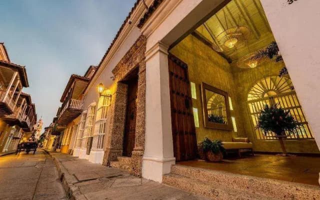 Moet Casa Heredia