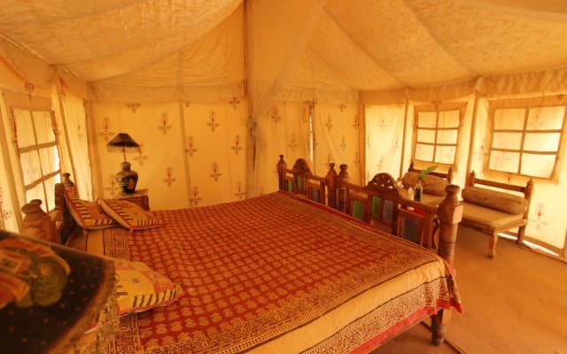 Sheesh Mahal Desert Camp