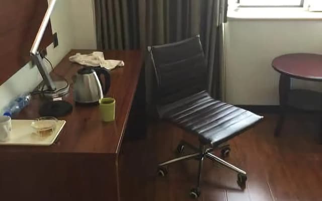 Motel 168