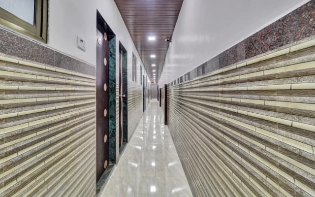 Hotel Mumbai Residency