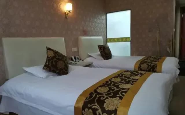 Langxi Tiantian Business Hotel
