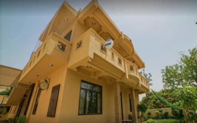 R 41 - A Boutique Hotel