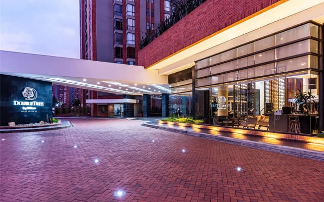 DoubleTree by Hilton Bogota Salitre AR