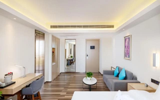 Lavande Hotel (Haikou West Coast International Conference Center )