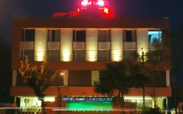 Hotel Planet Landmark