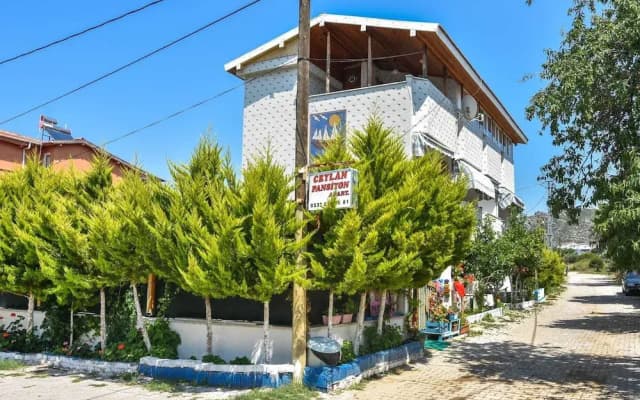 Ceylan Apart Avşa