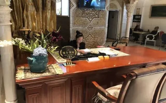 Urumchi Xinmei Hotel