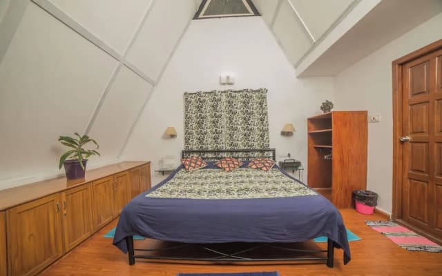 Chalet In Tea Gardens