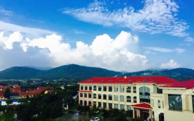 Shanhaiquan Yuelan Hotel · Qingdao