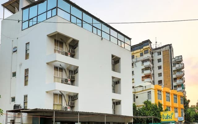 OYO 9512 Hotel Tulsi