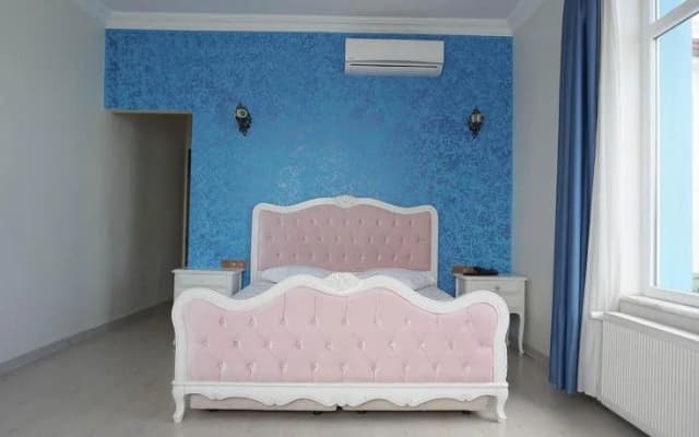 Pyrgos Hotel
