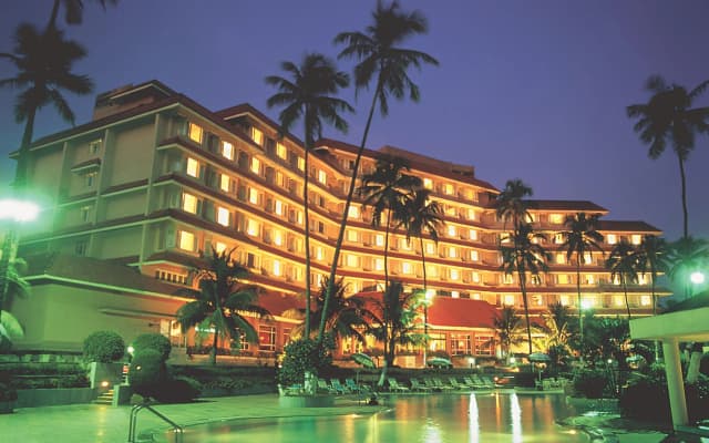 The Retreat Hotel & Convention Centre
