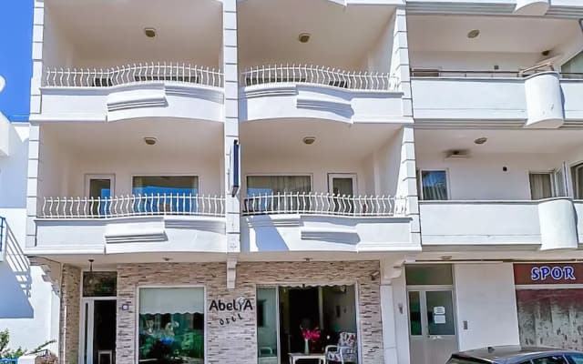 Abelia Hotel