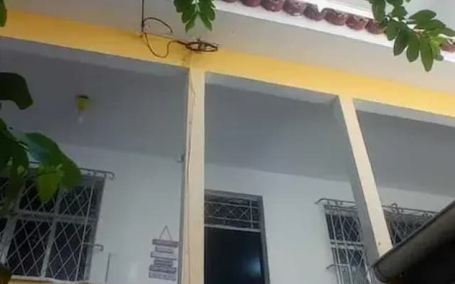 Colinna Hostel