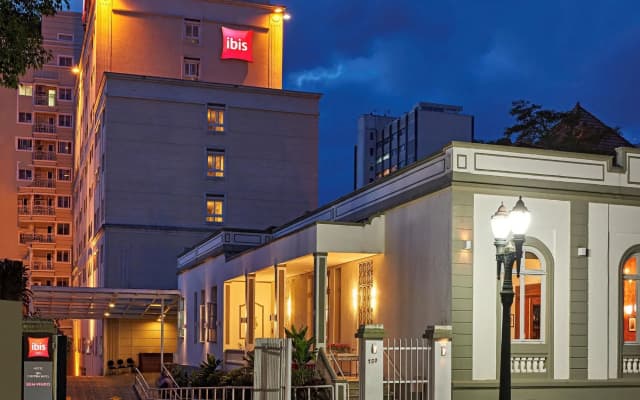 ibis Curitiba Batel