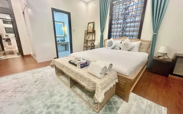 Nguyen Le Home