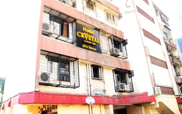 Hotel Crystal Luxury INN