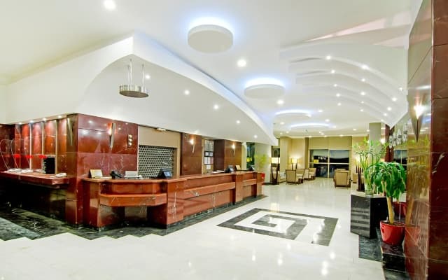 Korumar Deluxe Hotel