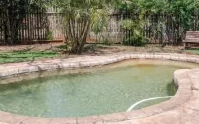 Hippo Water Front Lodge