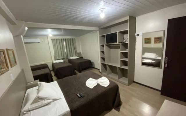 Hotel Zata Econômico