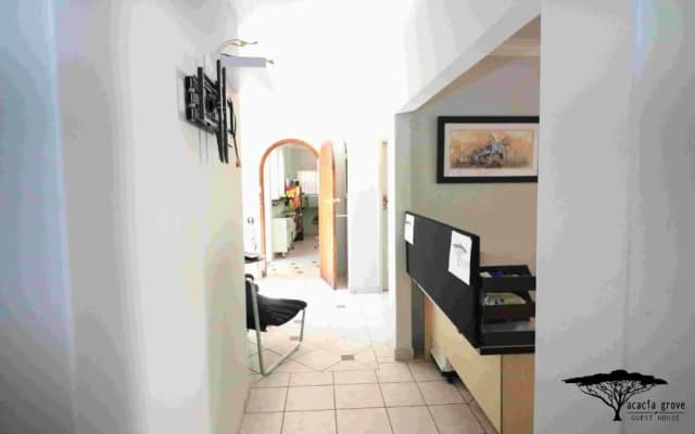 Acacia Grove Guest House