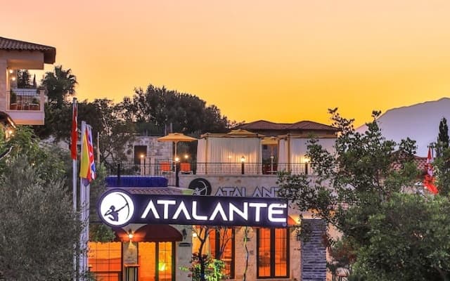 Atalante Hotel