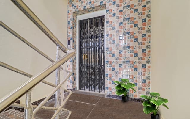 Collection O Elite Stay Near Habsiguda Metro Station