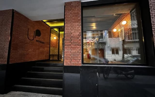 Up Barrio Norte