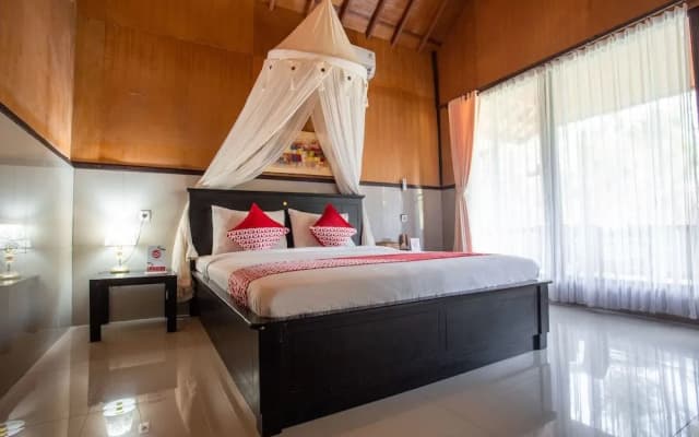 OYO 1198 Kulkul Bungalow