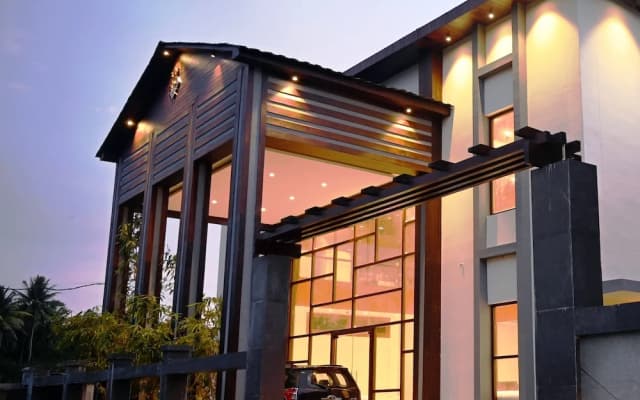 Ile Bay Resort