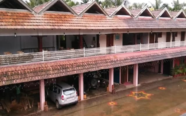 Devangi Athithya Holiday Home by StayApart