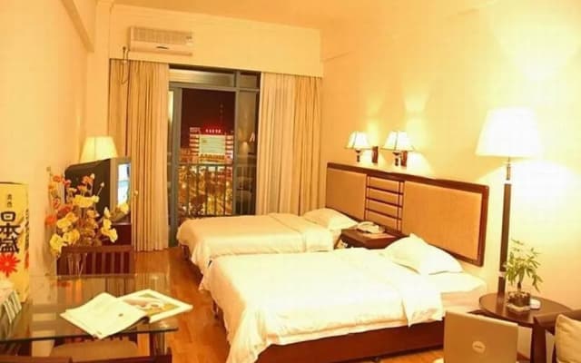 Cuizhu Hotel (Guilin Railway Station Wanda Plaza Branch)
