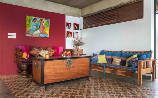 Toya Toya by Vista Rooms