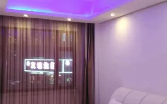 Siping Ziwei Fashion Hotel