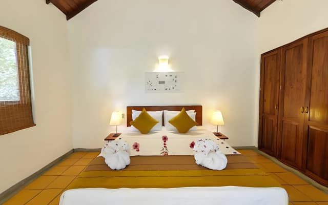 Ehalagala Lake Resort
