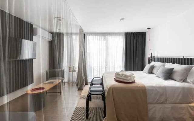 Stay Suites