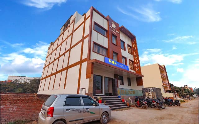 FabHotel The Crown I
