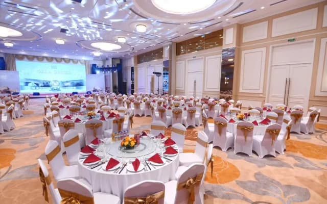 Legend Valley Hotel Ha Nam