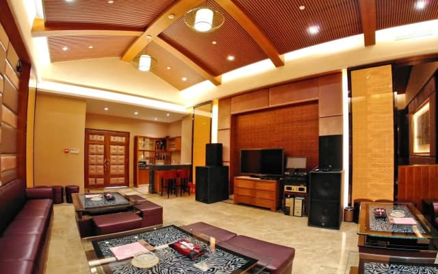 Zhongshan Hot Spring Resort