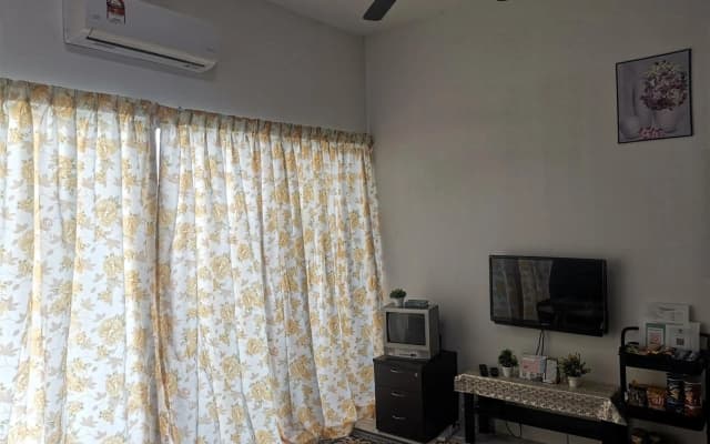 AniS Homestay Nilai USIM KLIA INTI Manipal Nilai 3