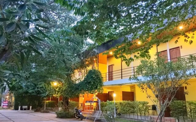 Wanarom Resort