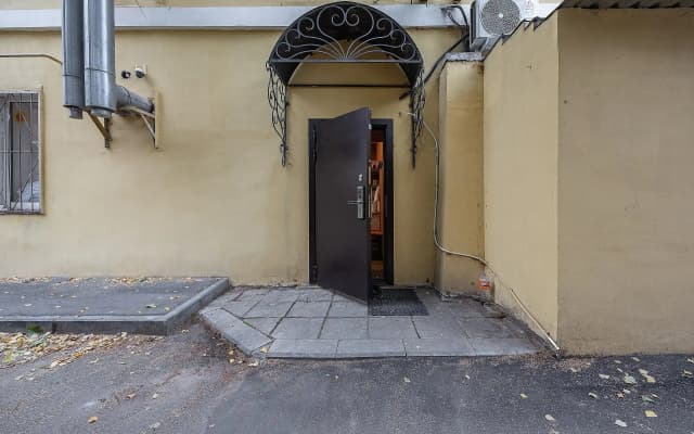 Отелле на Ильинская 79