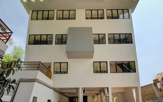 Capital O 37677 Xec Residency