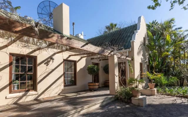 The Country Guesthouse