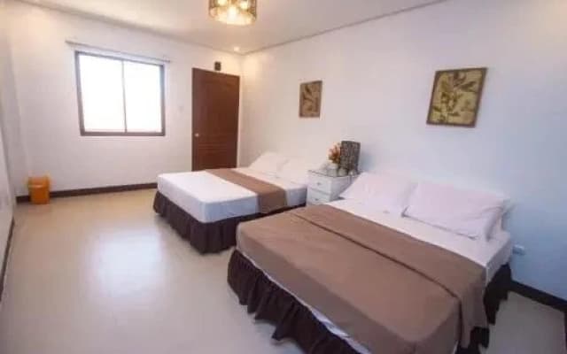 Raya Del Sol Dive Resort