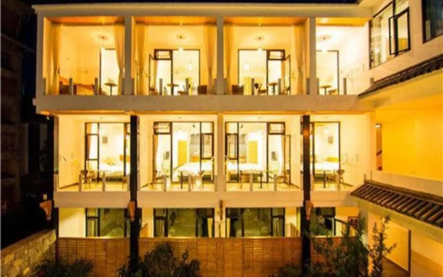 Dali Huayue Fanxing Sea View Inn