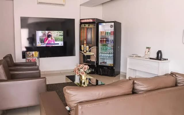 Urbanos Hotel