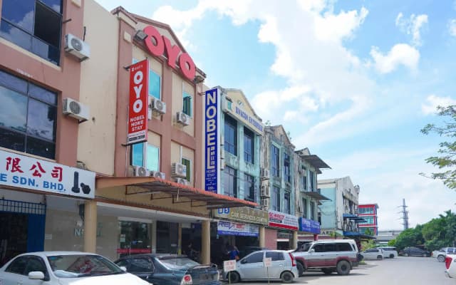 OYO 89373 Nobel Homestay